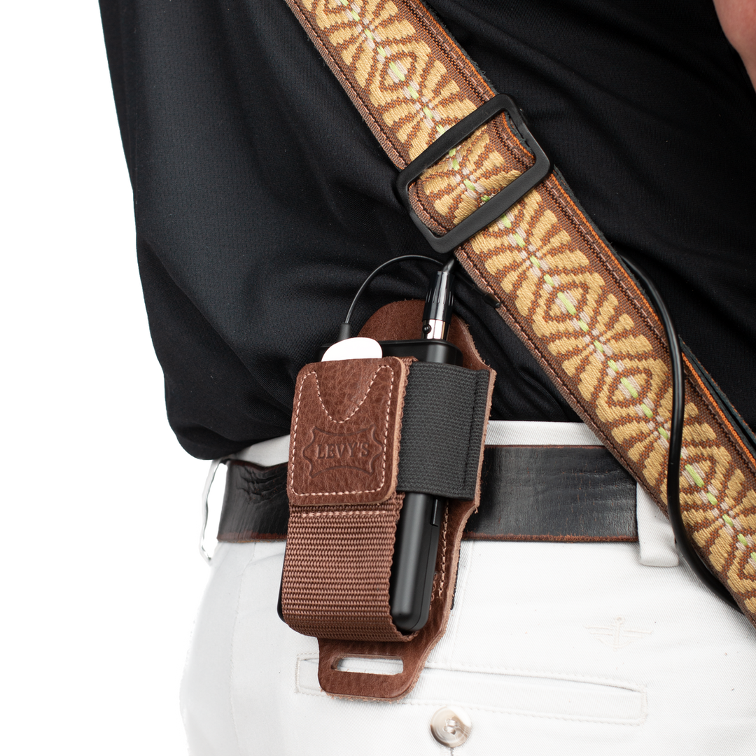 Levy's Wireless Transmitter Bodypack Holder - Brown Leather - John Mann's  Guitar Vault